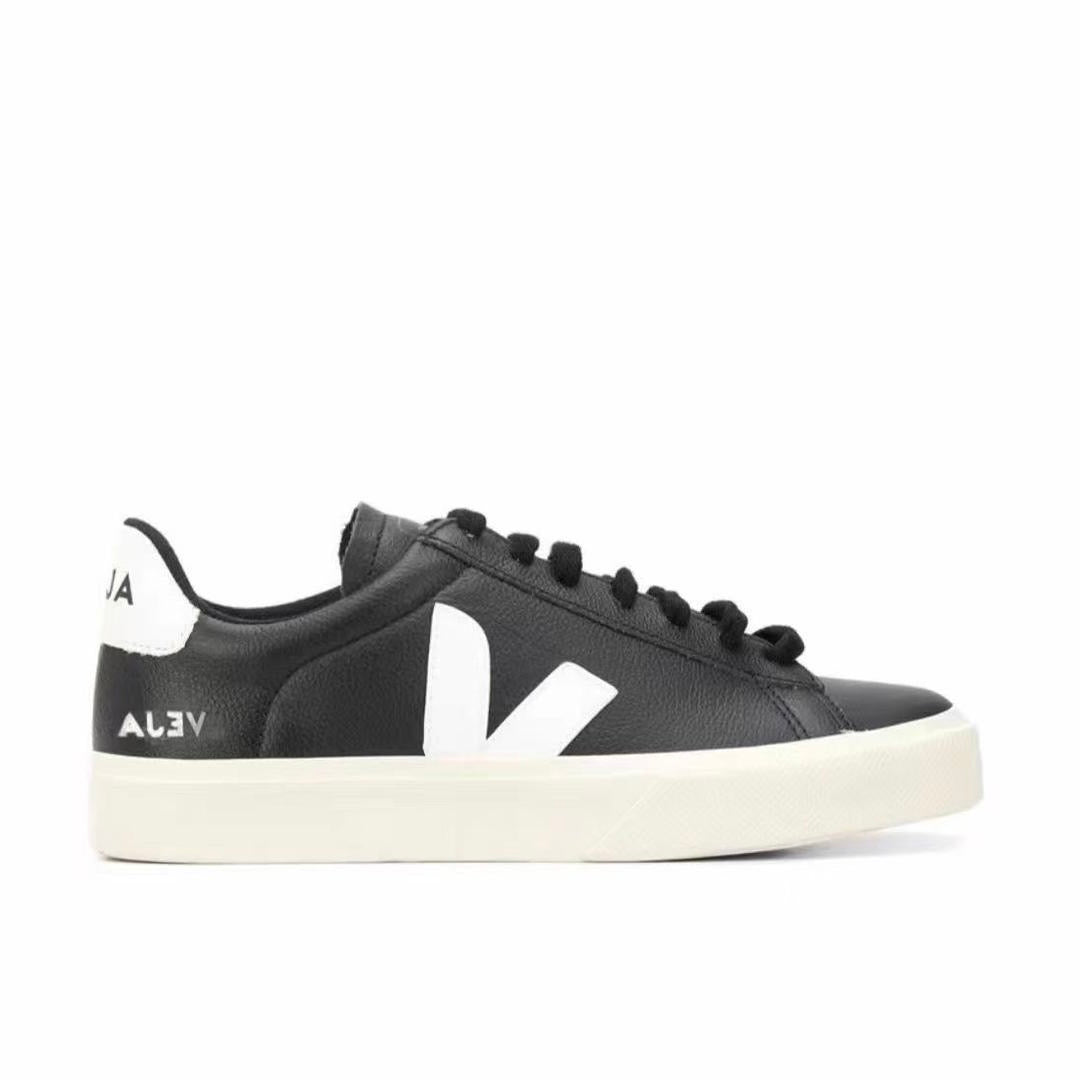 נעלי Veja Black White מקוריות בעיצוב אופנתי עכשווי לקידום אתר