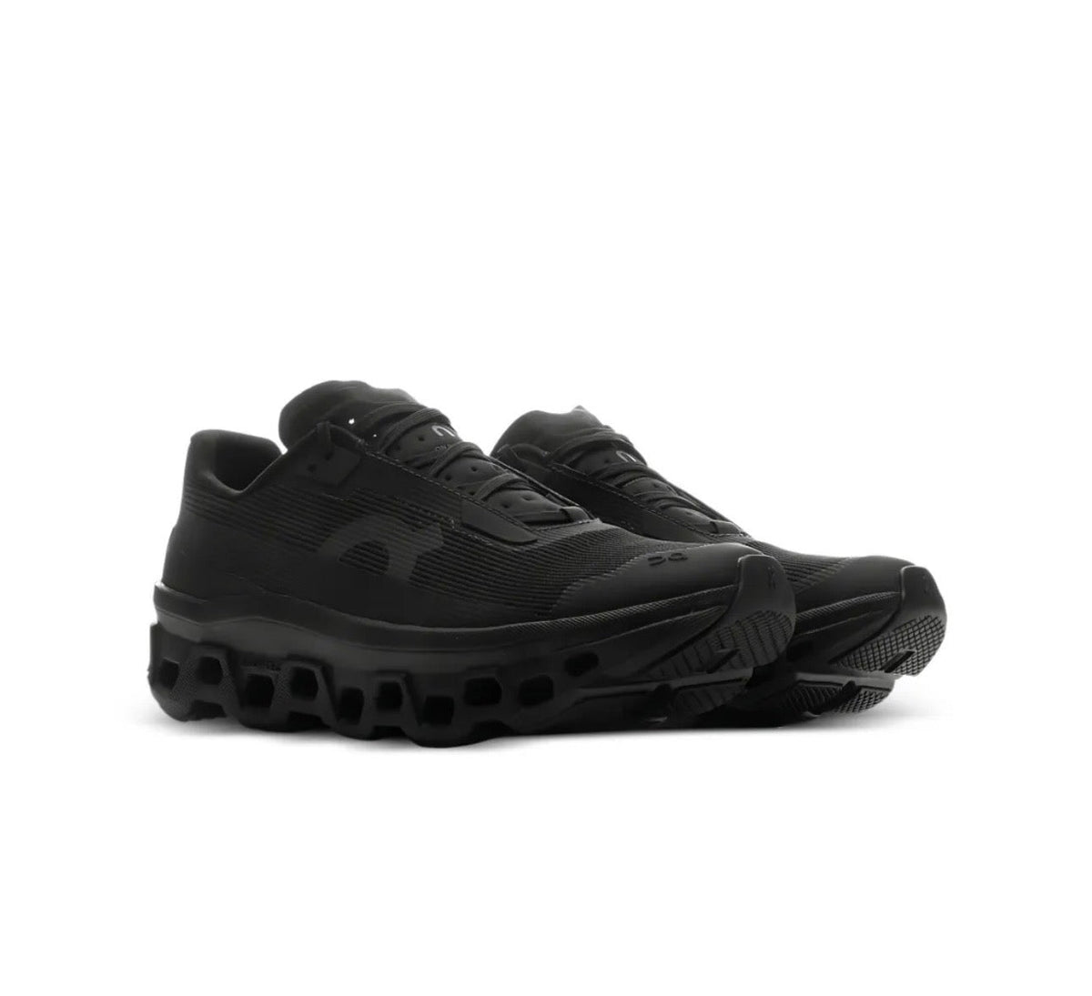 On Cloudmonster black