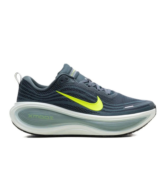 נעלי Nike Vomero Plus Grey Yellow מקוריות בעיצוב אופנתי עכשווי לקידום אתר