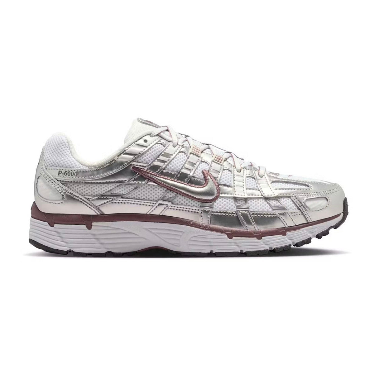 נעלי Nike P6000 silver מקוריות בעיצוב אופנתי עכשווי לקידום אתר