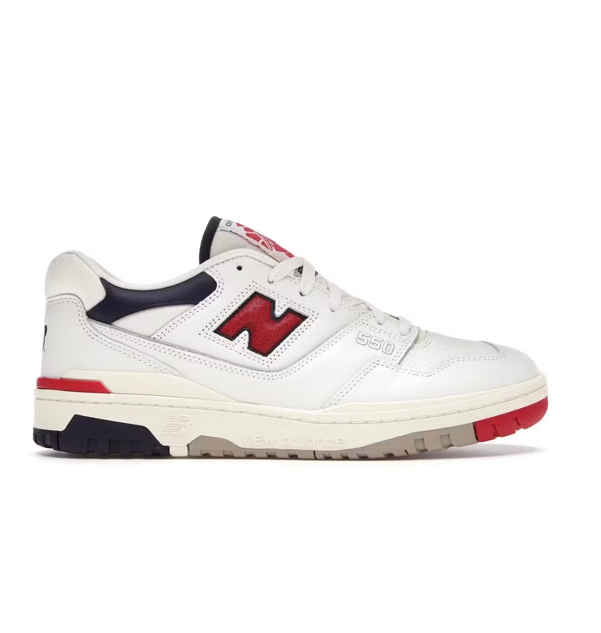 נעלי New Balance 550 red white black מקוריות בעיצוב אופנתי עכשווי לקידום אתר