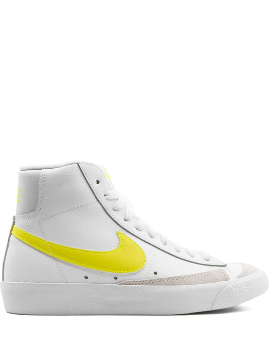 נעלי Nike Blazer Mid 77 Sneakers מקוריות בעיצוב אופנתי עכשווי לקידום אתר