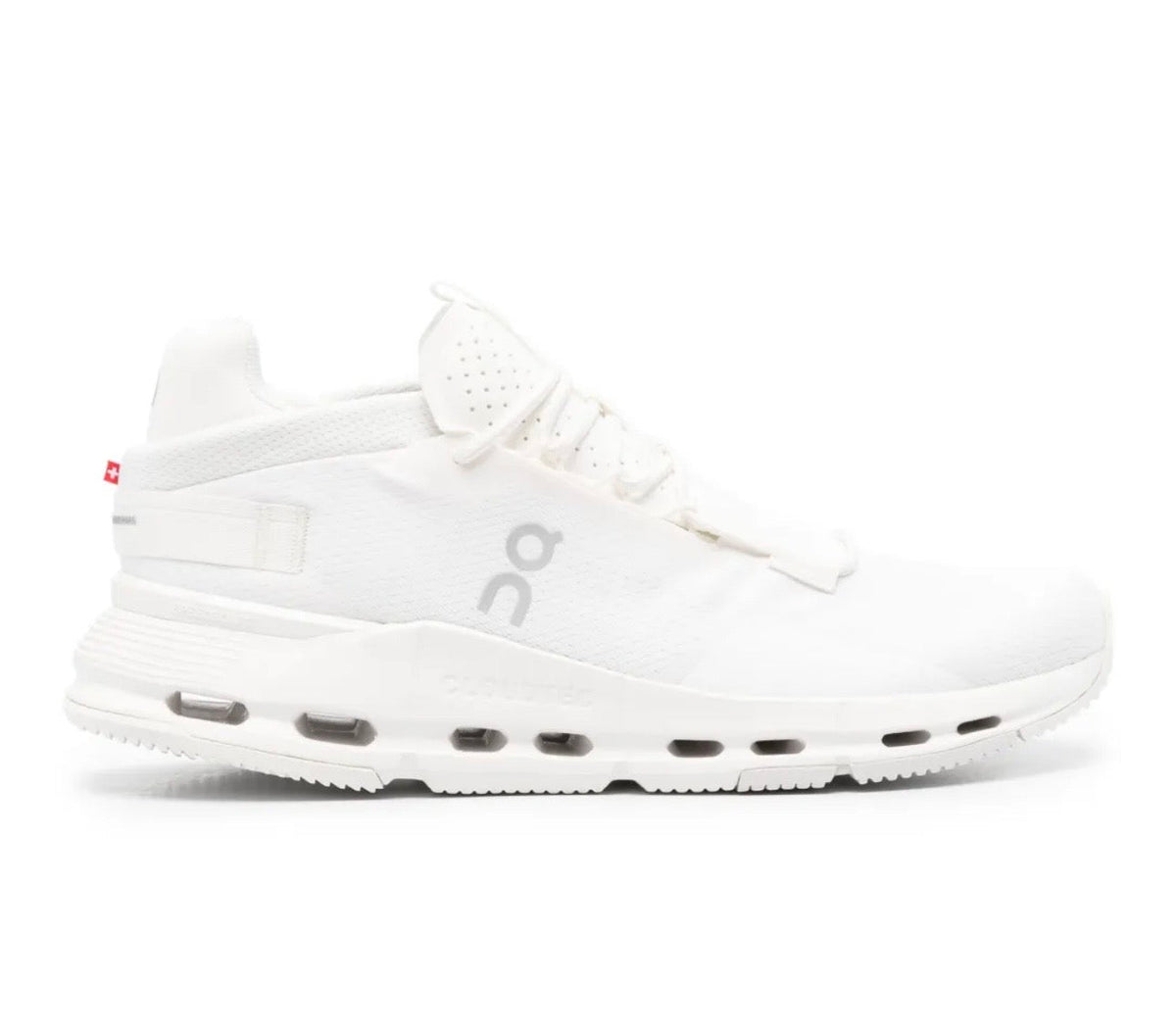 נעלי On Cloudnova White מקוריות בעיצוב אופנתי עכשווי לקידום אתר