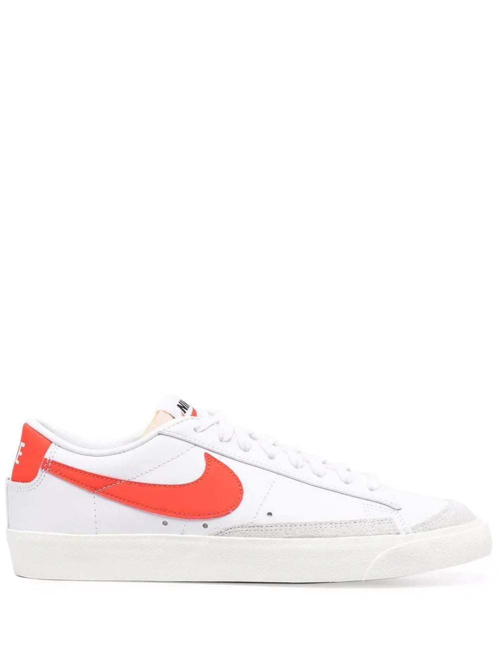 נעלי Nike Blazer Low 77 Sneakers מקוריות בעיצוב אופנתי עכשווי לקידום אתר