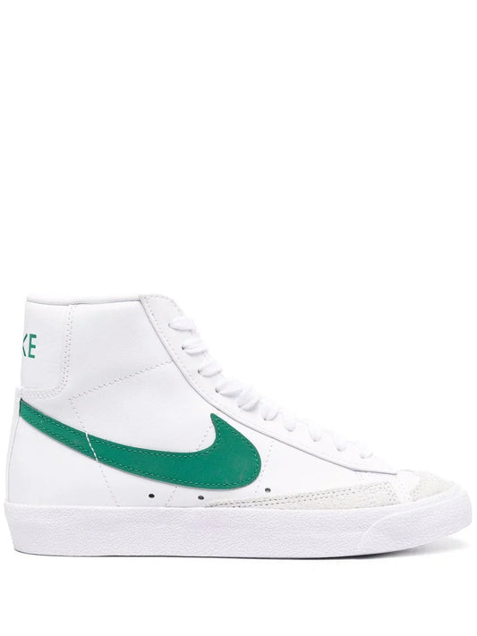 נעלי Nike Blazer Mid 77 Sneakers מקוריות בעיצוב אופנתי עכשווי לקידום אתר
