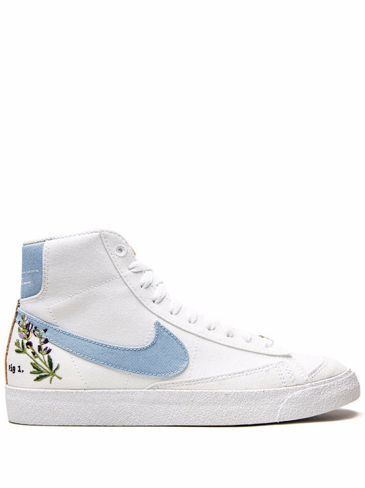 נעלי Nike Blazer Mid 77 Sneakers מקוריות בעיצוב אופנתי עכשווי לקידום אתר
