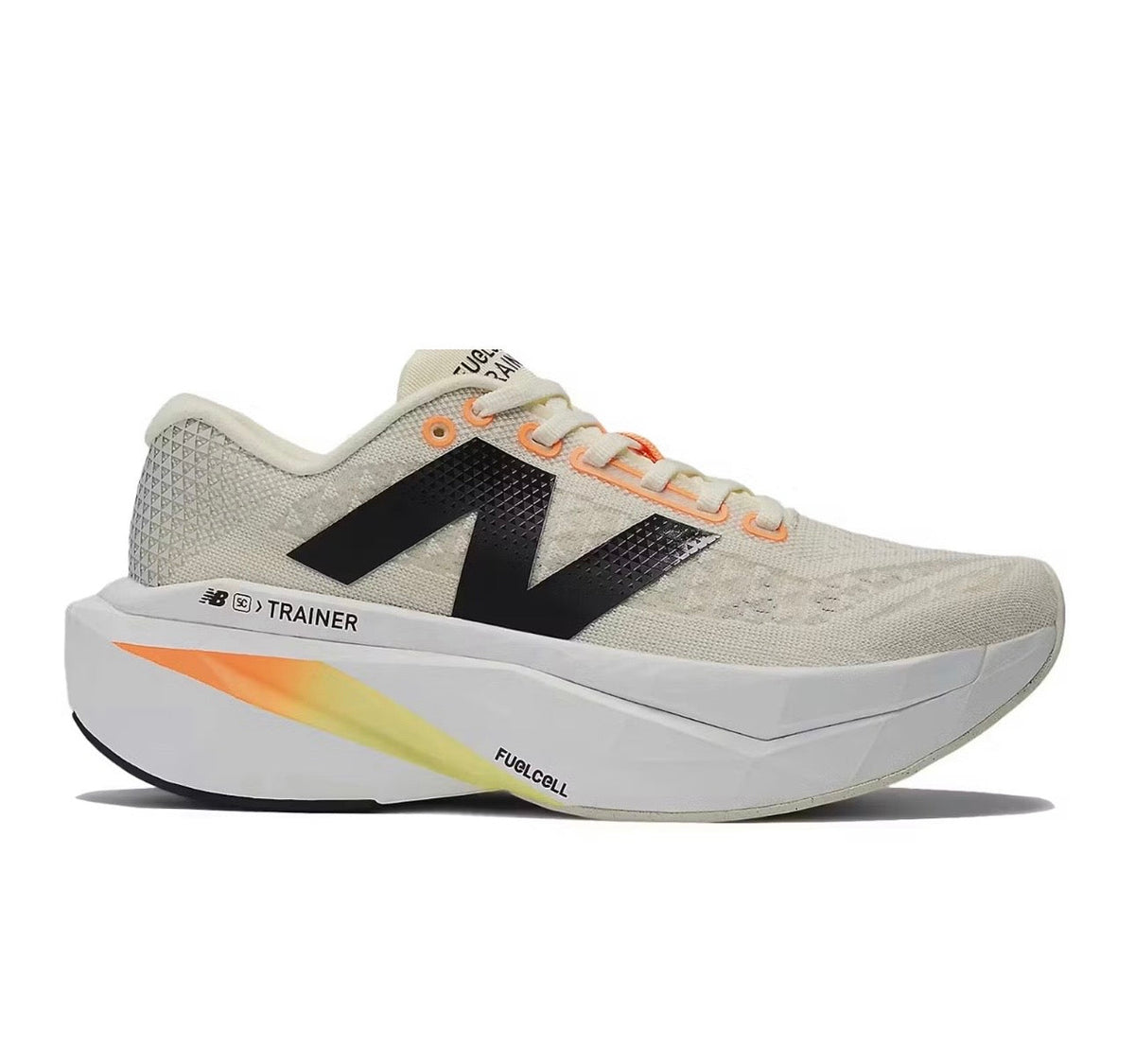 נעלי New Balance FuelCell Cream Black מקוריות בעיצוב אופנתי עכשווי לקידום אתר