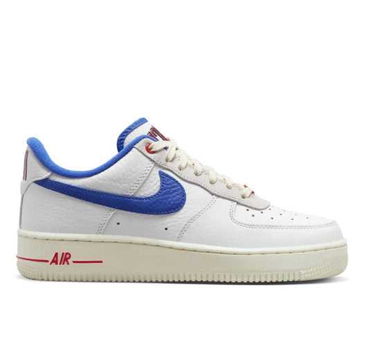 נעלי Nike AIR FORCE 1 מקוריות בעיצוב אופנתי עכשווי לקידום אתר