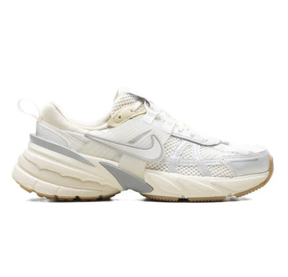 נעלי Nike V2K Cream Grey Beige מקוריות בעיצוב אופנתי עכשווי לקידום אתר