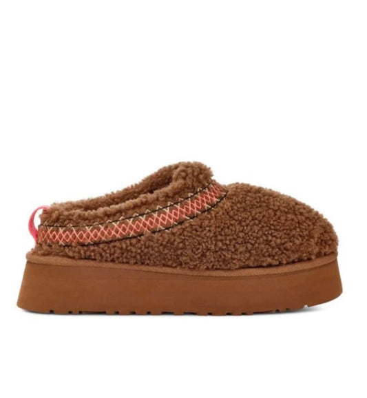 נעלי Ugg slippers platform מקוריות בעיצוב אופנתי עכשווי לקידום אתר