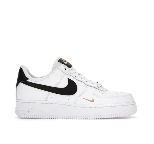 נעלי Nike AIR FORCE 1 מקוריות בעיצוב אופנתי עכשווי לקידום אתר