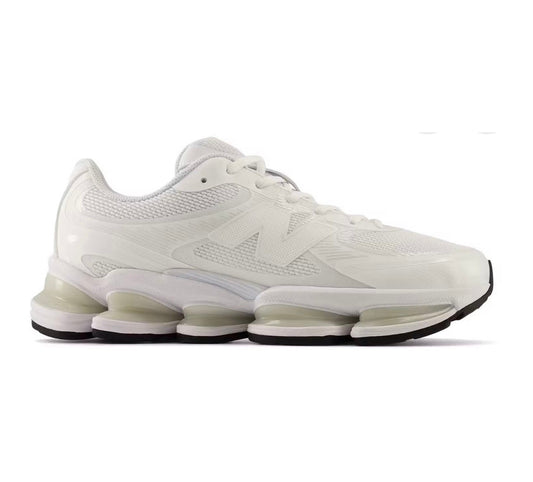 נעלי New Balance 2000 White מקוריות בעיצוב אופנתי עכשווי לקידום אתר