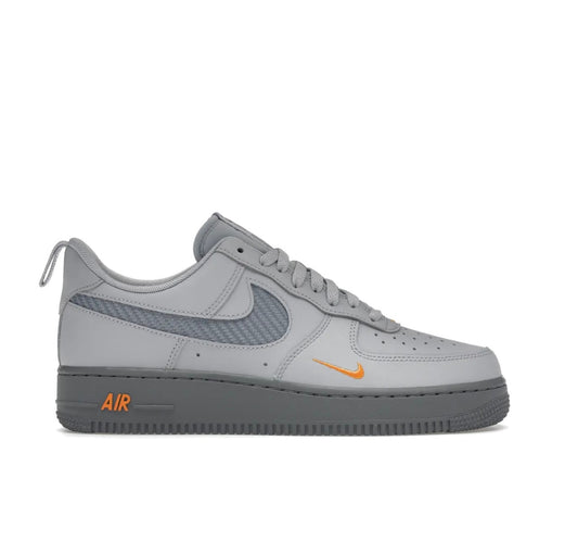 נעלי Nike AIR FORCE 1 מקוריות בעיצוב אופנתי עכשווי לקידום אתר