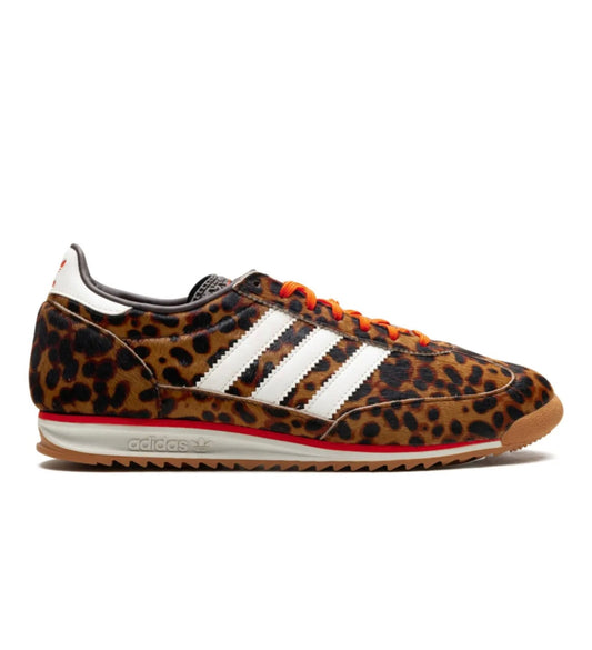 נעלי Adidas Leopard מקוריות בעיצוב אופנתי עכשווי לקידום אתר