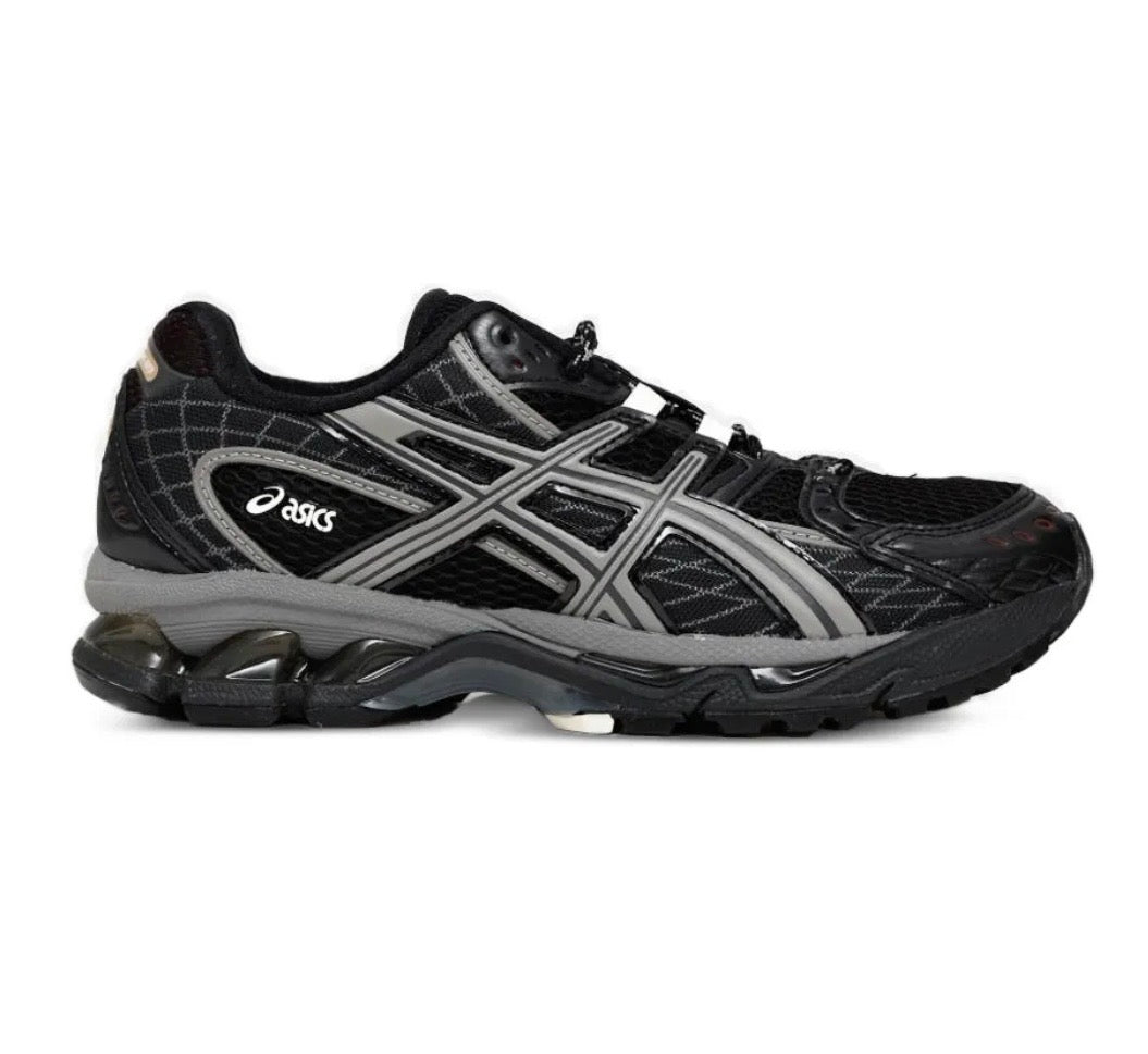 נעלי Asics Gel Nimbus Black מקוריות בעיצוב אופנתי עכשווי לקידום אתר