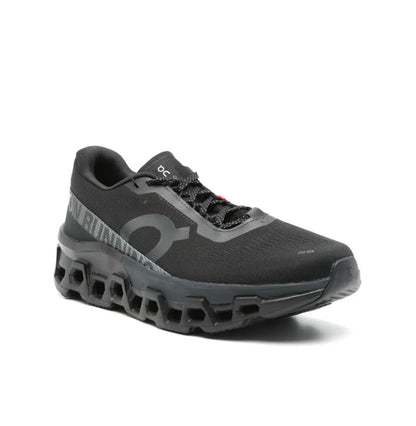 On Cloudmonster black