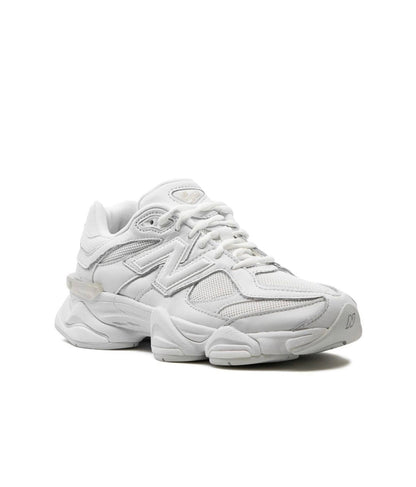 New Balance 9060 White מידות 42/42.5/40