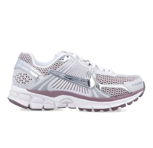 נעלי Nike Zoom Vomero 5 Silver Purple מקוריות בעיצוב אופנתי עכשווי לקידום אתר