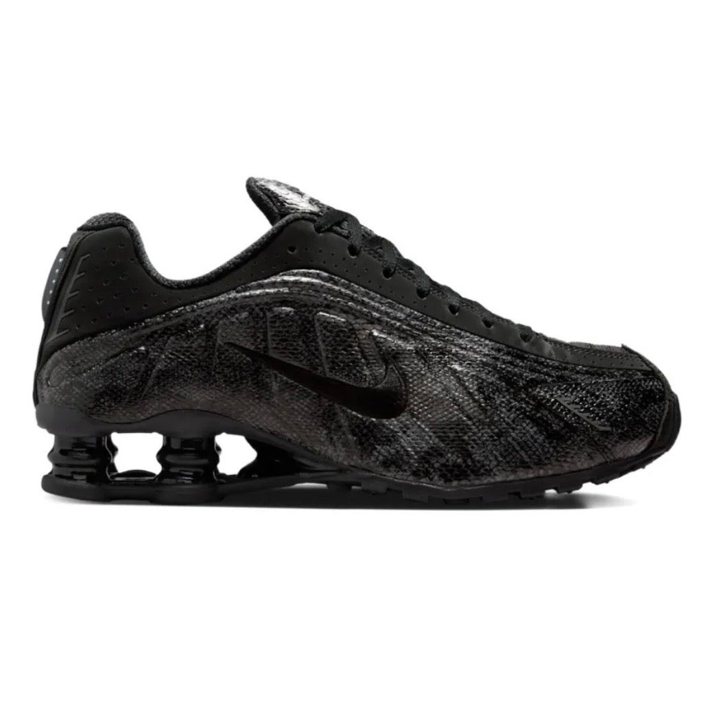 נעלי Nike Shox R4 Black ii מקוריות בעיצוב אופנתי עכשווי לקידום אתר