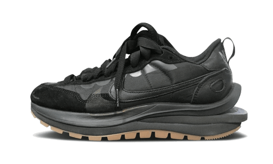 נעלי Nike Vaporwaffle Sacai Black Gum מקוריות בעיצוב אופנתי עכשווי לקידום אתר